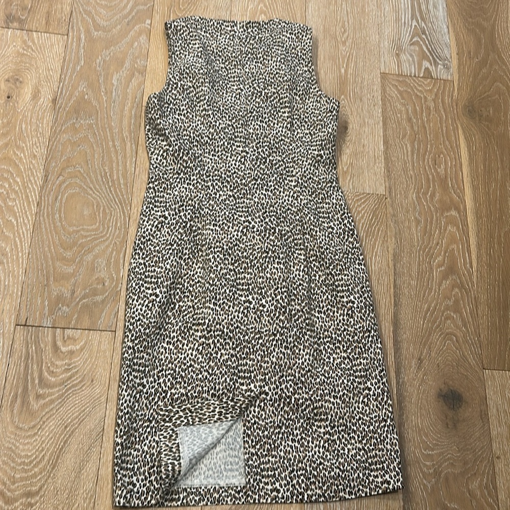 J. McLaughlin Anne Leopard Sheath Dress - Picture 9 of 10